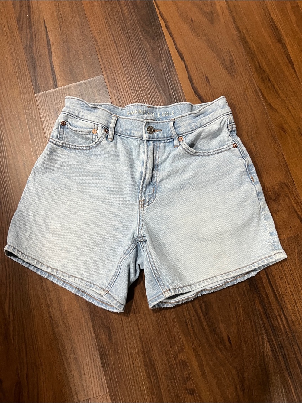 American Eagle Outfitters Light Wash Denim Jean Shorts - Pale Blue
